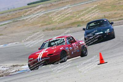 media/May-01-2022-CalClub SCCA (Sun) [[03a481c204]]/Group 5/Race (Offramp)/